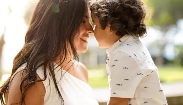 Pao Bendezú, la fuerza sensible de @mama.influencer.pe en Instagram