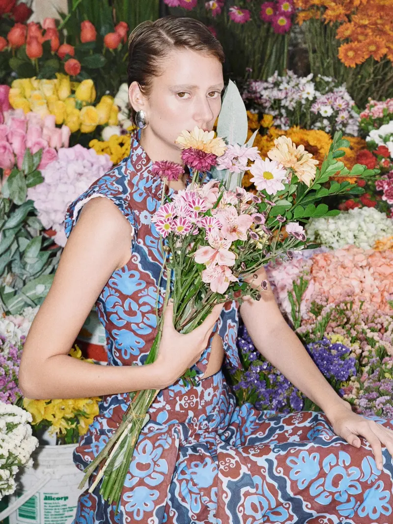 @luciaaranaphoto: creadores emergentes en Peru y su enfoque en moda