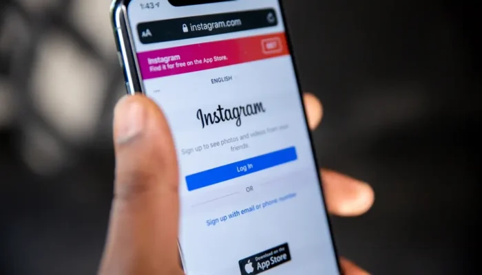 Comprar seguidores en Instagram en 2026: ¿riesgo real o mito?