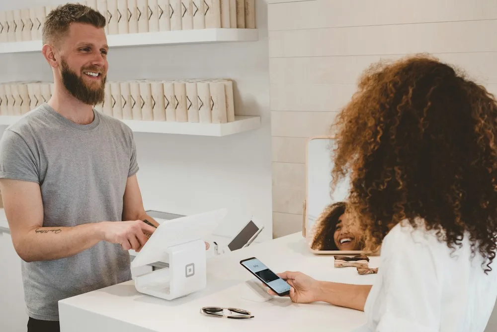 Pago con celular, cuanto cuesta comprar seguidores en Peru